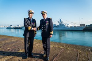 L'amiral Wim Robberecht et l'amiral Georges Heeren (photo Défense belge)