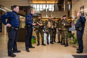 Les militaires sont sous commandement policier et répondent à une demande spécifique (photo Daniel Orban / BE Defense)