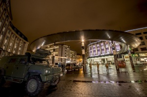 Les véhicules militaires font aussi partie du paysage de Vigilant Guardian (photo Daniel Orban/BE Defense) 