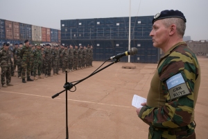 Le GBR RUYS s'adresse aux troupes de l'EUTM RCA (crédit-photo EUTM RCA/V. Tritz)